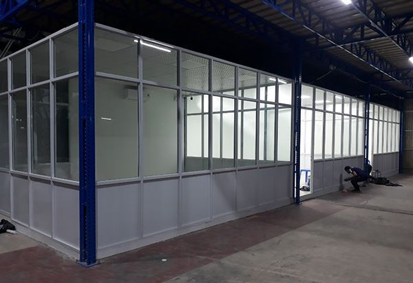 Vách nhôm kính nhà xưởng Vách nhôm kính nhà xưởng